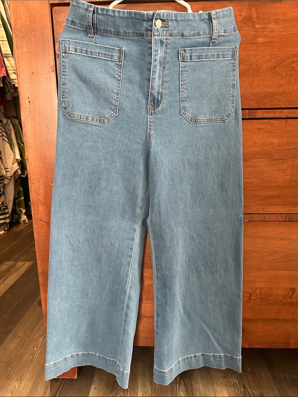 Light Blue Wide-Leg women’s Jeans